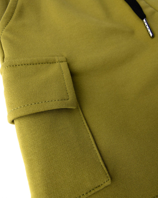 Close up detail of the Deluxe Cargo Short in olive
