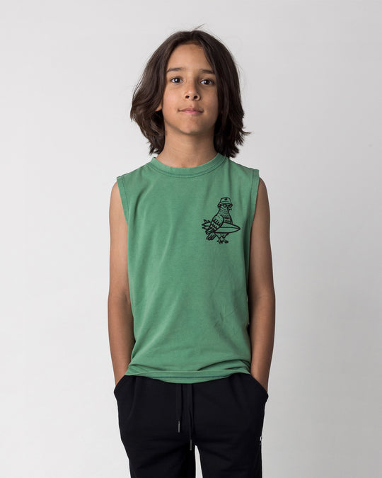 Close up of the Hi Pigeon Sleeveless Tee in turf wash on a kid, front view