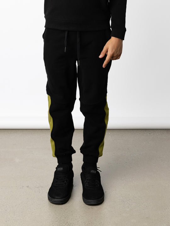 Minti kids clothing. Straight leg trackies with contrast side panels, front pockets, elastic waistband and shoelace ties. 330 Gram // Brushed Inside // 95% Cotton // 5% Elastane.