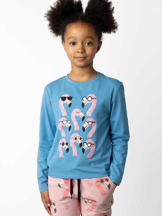 Minti kids clothing. Boxy style long sleeved tee. 190 Gram // 95% Cotton // 5% Elastane.