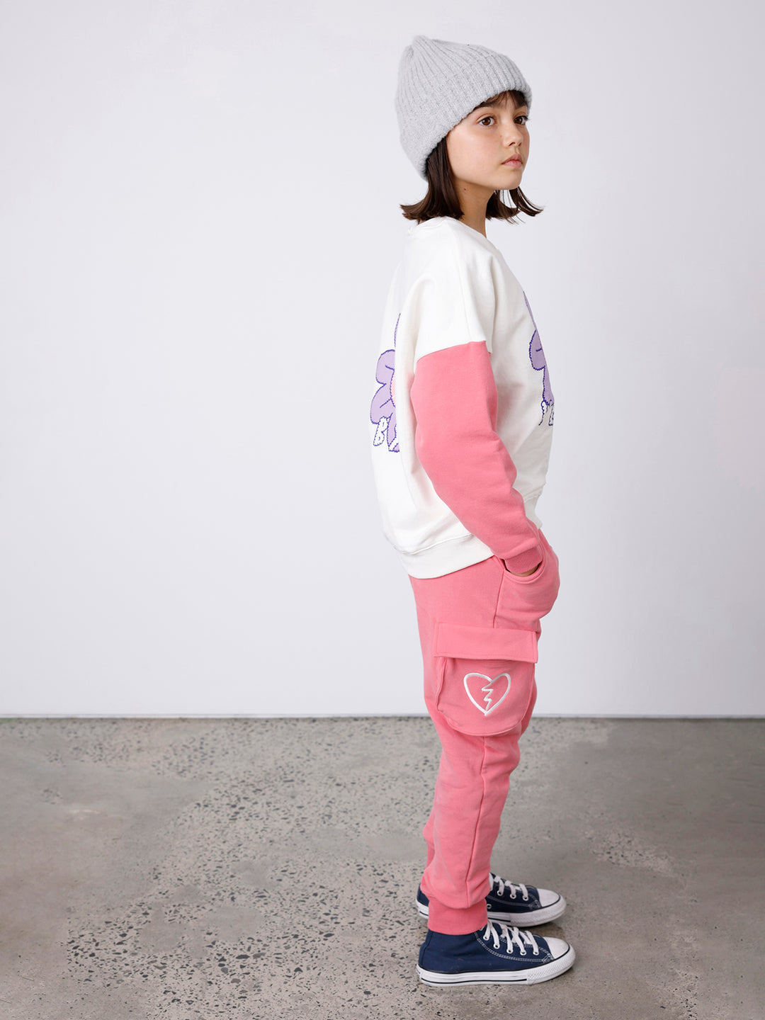 Minti Hello Bye Flower Furry Crew
