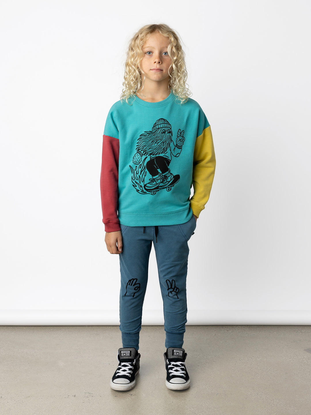 Minti kids clothing. Super cosy oversized fit crew with drop shoulder detail. 2x2 Rib at the neck, hem and cuffs. 330 Gram // Brushed Inside // 95% Cotton // 5% Elastane.