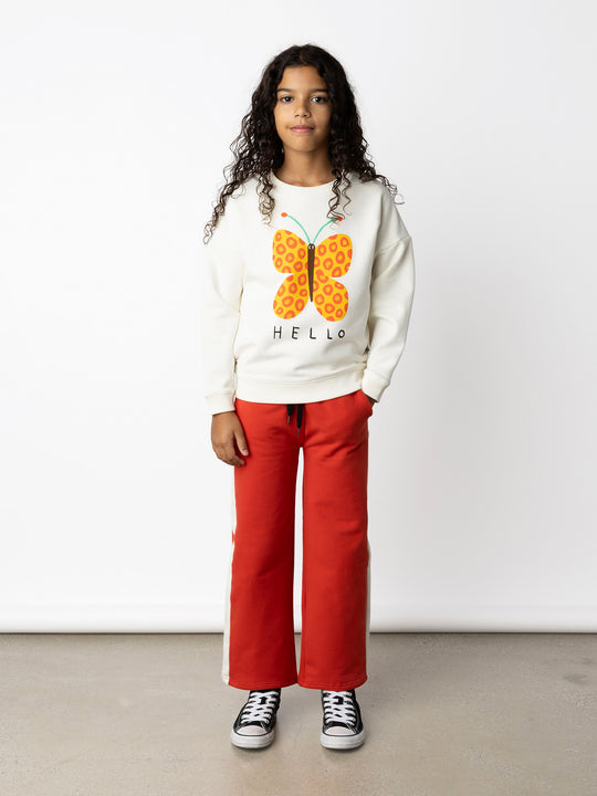 Minti kids clothing. Super cosy oversized fit crew with drop shoulder detail. 2x2 Rib at the neck, hem and cuffs. 330 Gram // Brushed Inside // 95% Cotton // 5% Elastane.