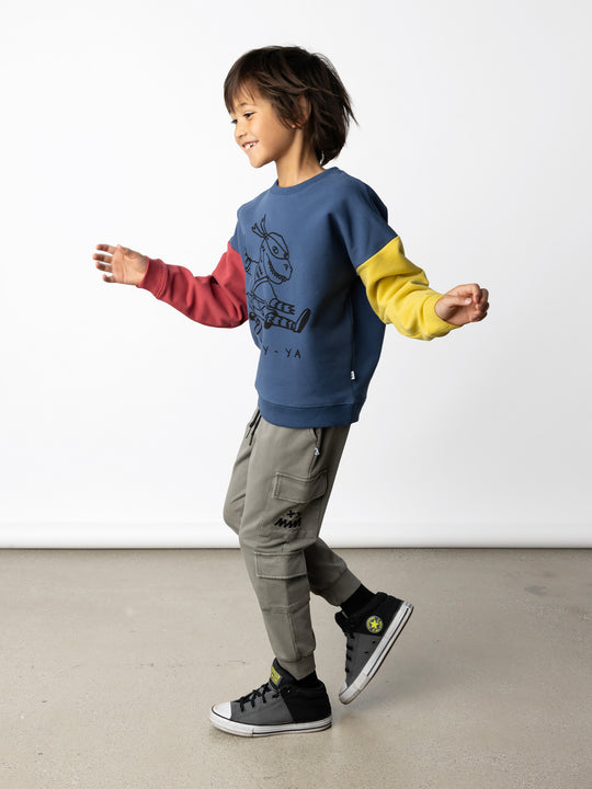 Minti kids clothing. Super cosy oversized fit crew with drop shoulder detail. 2x2 Rib at the neck, hem and cuffs. 330 Gram // Brushed Inside // 95% Cotton // 5% Elastane.
