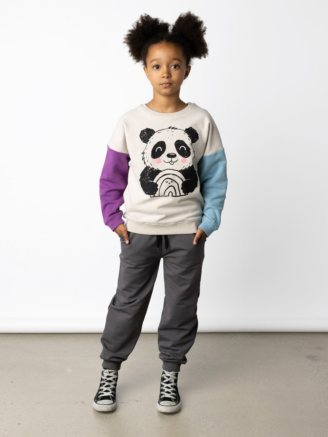 Minti kids clothing. Super cosy oversized fit crew with drop shoulder detail. 2x2 Rib at the neck, hem and cuffs. 330 Gram // Brushed Inside // 95% Cotton // 5% Elastane.