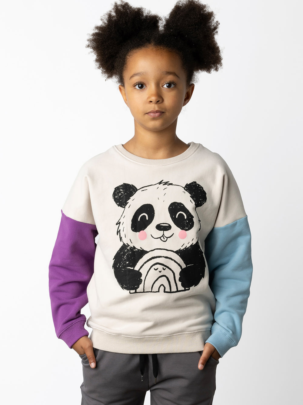 Minti kids clothing. Super cosy oversized fit crew with drop shoulder detail. 2x2 Rib at the neck, hem and cuffs. 330 Gram // Brushed Inside // 95% Cotton // 5% Elastane.