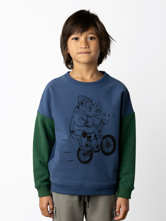 Minti kids clothing. Super cosy oversized fit crew with drop shoulder detail. 2x2 Rib at the neck, hem and cuffs. 330 Gram // Brushed Inside // 95% Cotton // 5% Elastane.