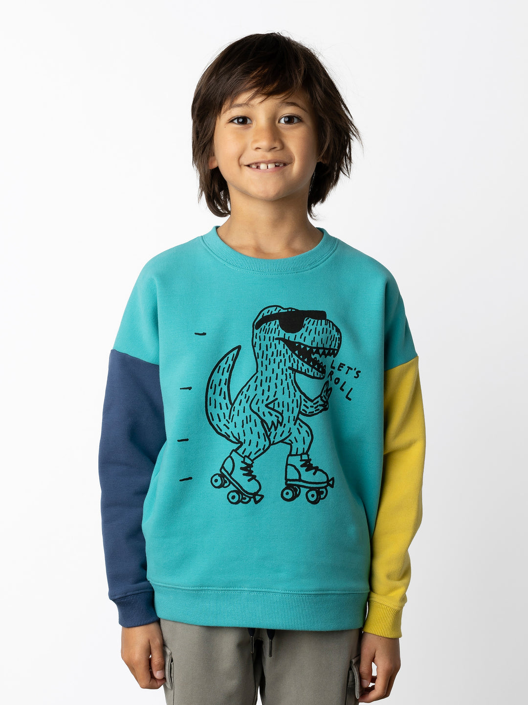 Minti kids clothing. Super cosy oversized fit crew with drop shoulder detail. 2x2 Rib at the neck, hem and cuffs. 330 Gram // Brushed Inside // 95% Cotton // 5% Elastane.