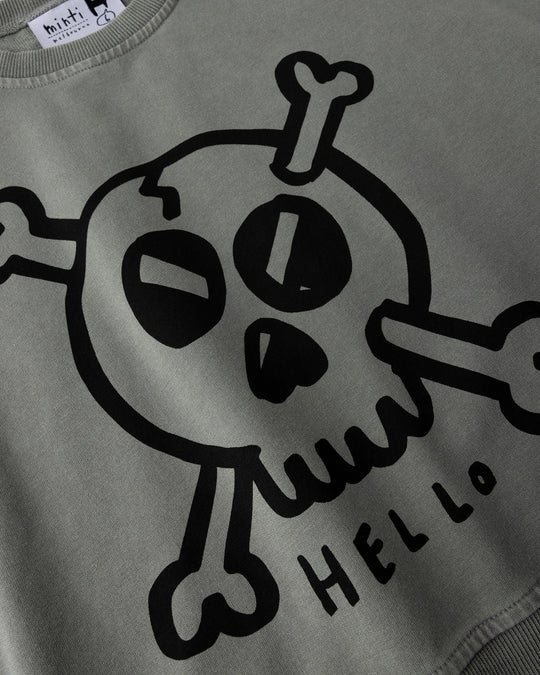 Close up of the Hello Skull Short Sleeve Crew print in grey wash
