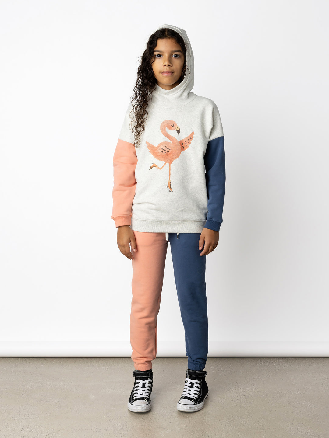 Minti kids clothing. Super cosy oversized fit hoodie with drop shoulder detail. 2x2 Rib on the hood edge, hem and cuffs. 330 Gram // Brushed Inside // 95% Cotton // 5% Elastane.