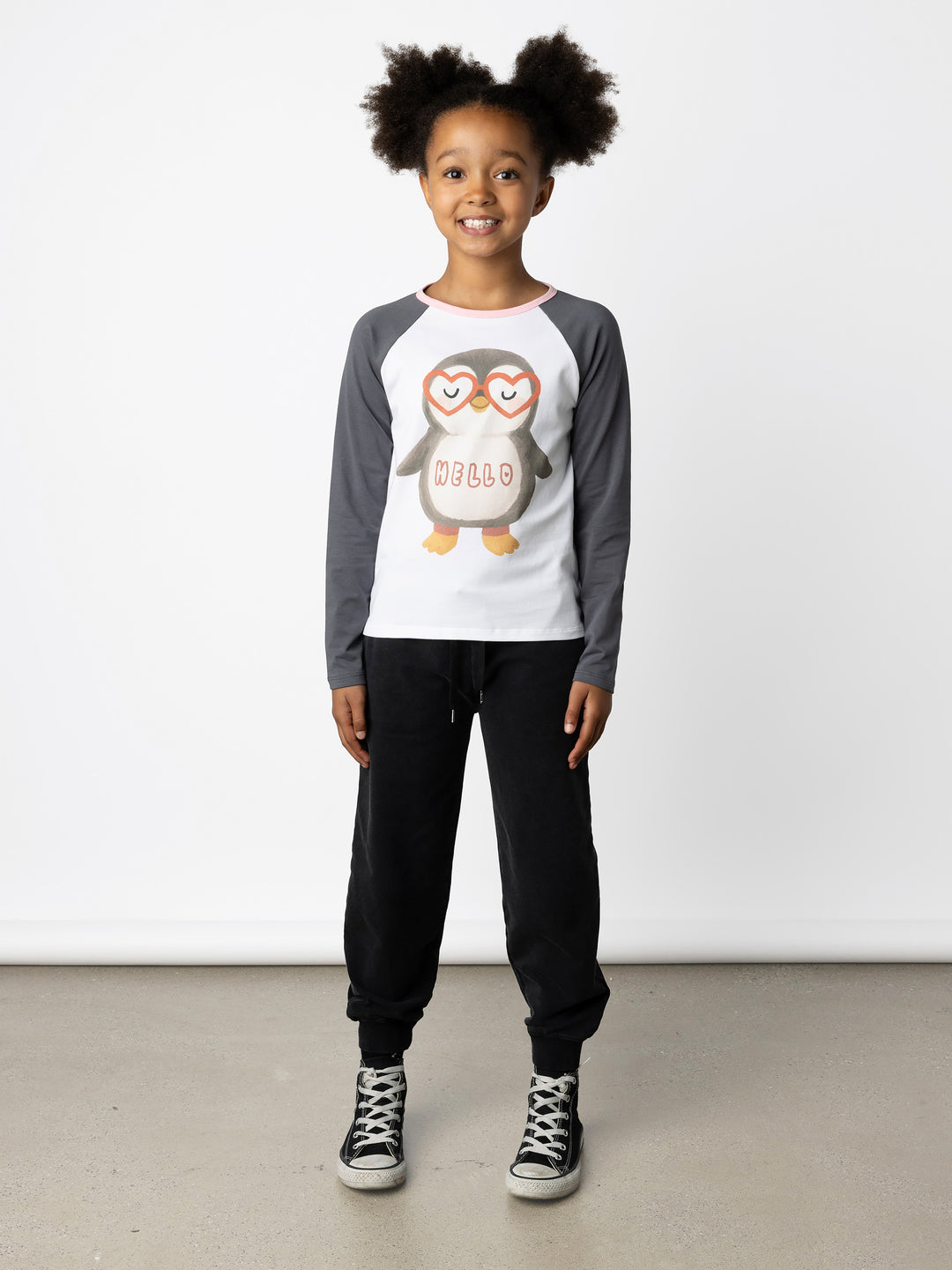 Minti kids clothing. Luxe raglan tee with contrast sleeves and neck. 190 Gram // 95% Cotton // 5% Elastane.