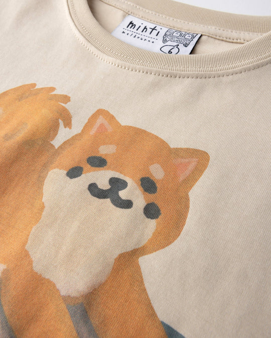 Close up of the Skate Puppy Tee print in stone