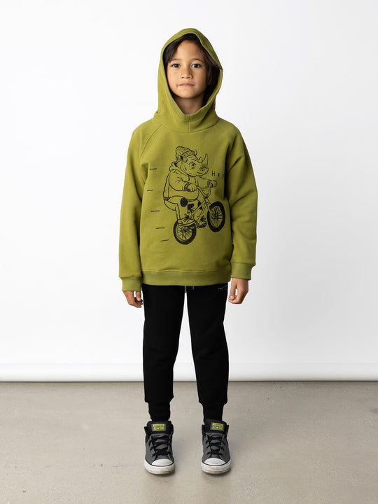 Minti kids clothing. Super comfy hoodie with side pockets and higher neck - perfect for cold days! 330 Gram // Brushed Inside // 95% Cotton // 5% Elastane.