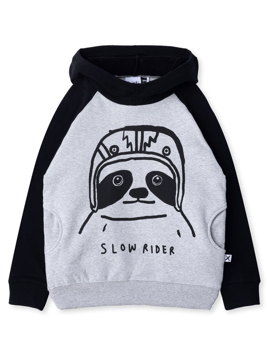 Minti kids clothing. Super comfy hoodie with side pockets and higher neck - perfect for cold days! 330 Gram // Brushed Inside // 95% Cotton // 5% Elastane.