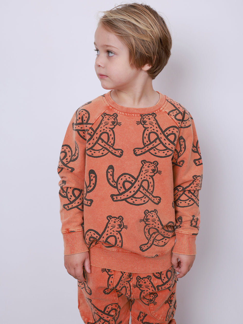 Minti Pretzel Leopard Crew