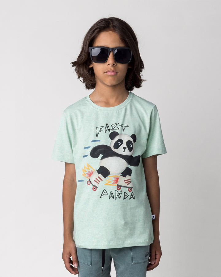 Close up of the Fast Panda Tee in green marle on a kid, front view