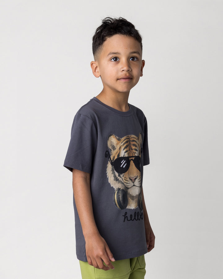 Close up of the Headphones Tiger Tee in dark grey on a kid, front view