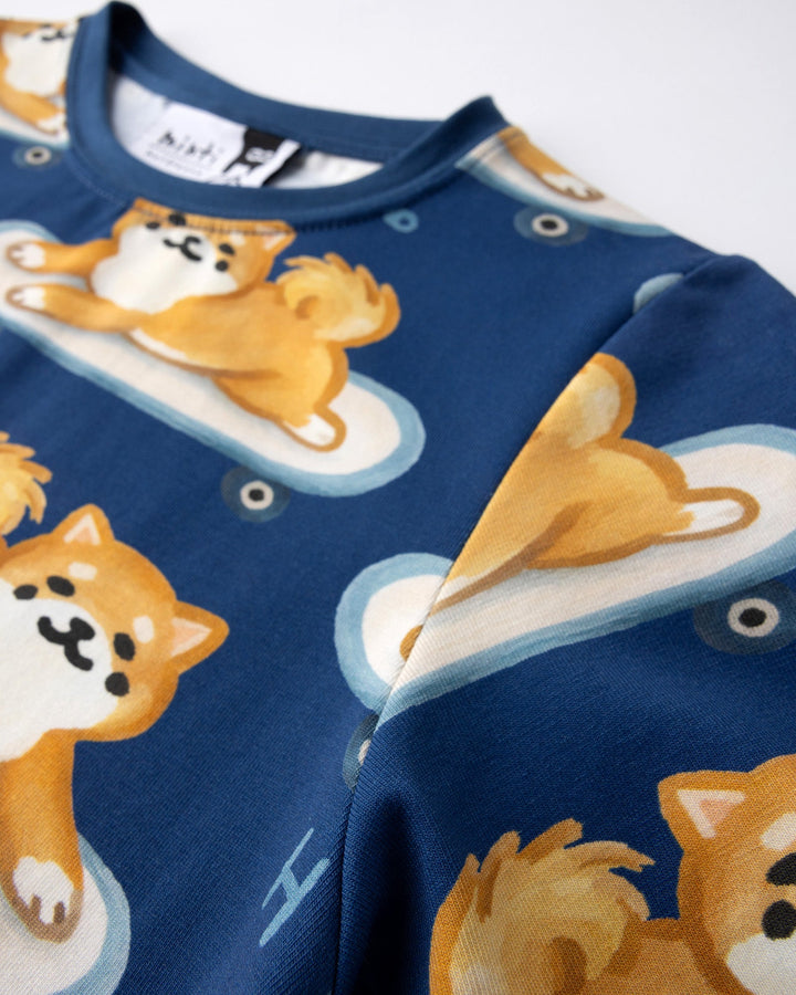 Close up of the Skate Puppy Tee print in midnight