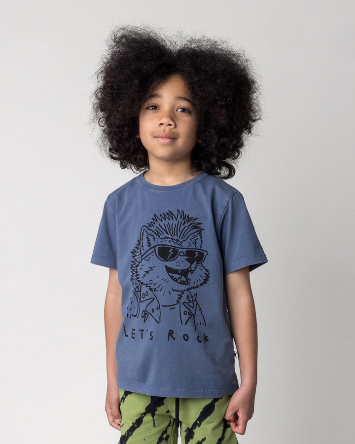 Close up of the Werewolf Rockstar Tee in blue wash on a kid, front view