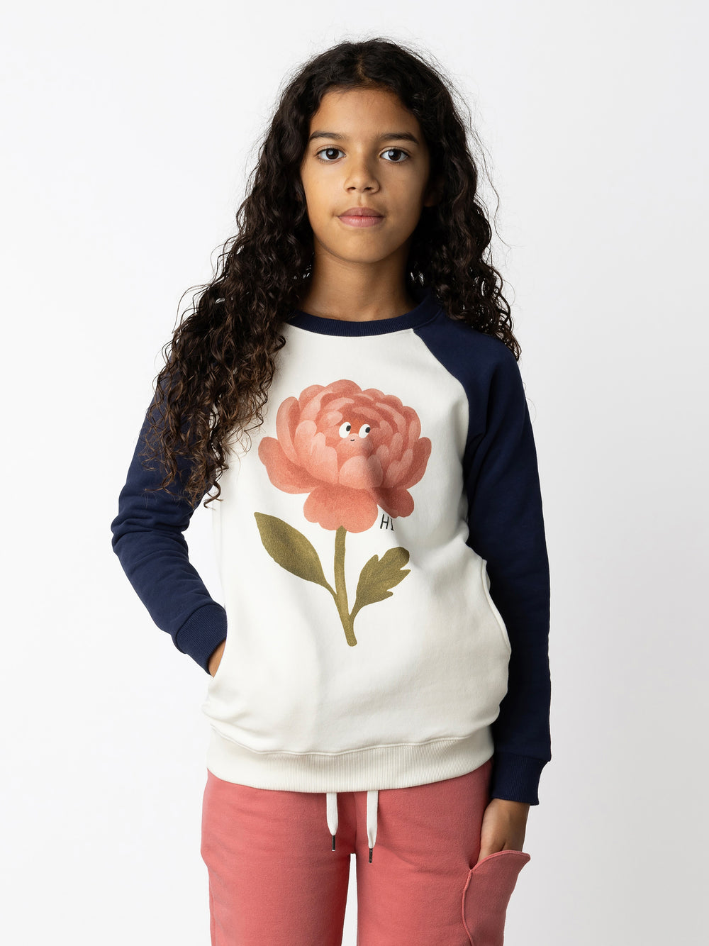 Minti kids clothing. Super comfy crew with rounded side pockets. 330 Gram // Brushed Inside // 95% Cotton // 5% Elastane.