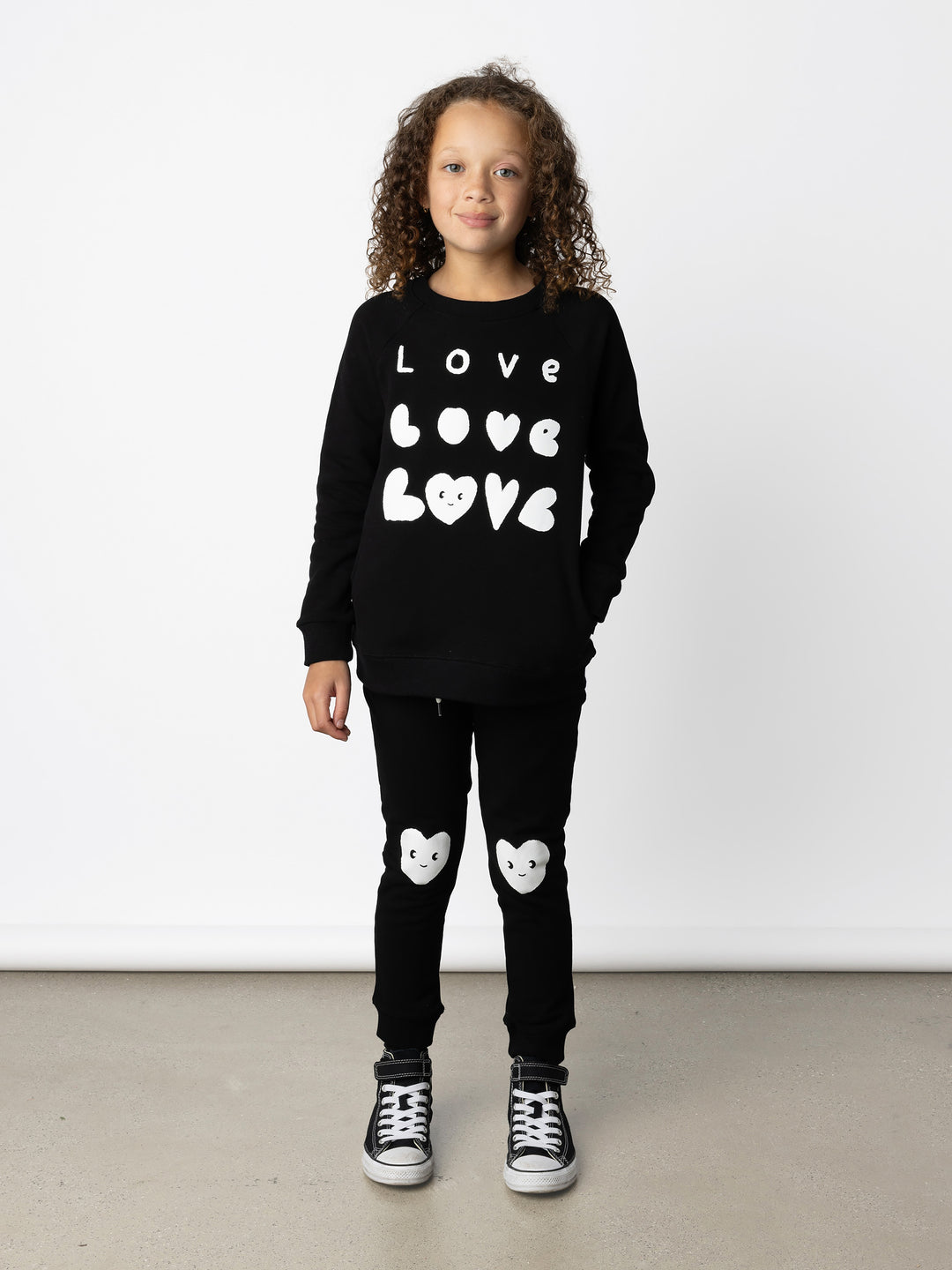 Minti kids clothing. Super comfy crew with rounded side pockets. 330 Gram // Brushed Inside // 95% Cotton // 5% Elastane.