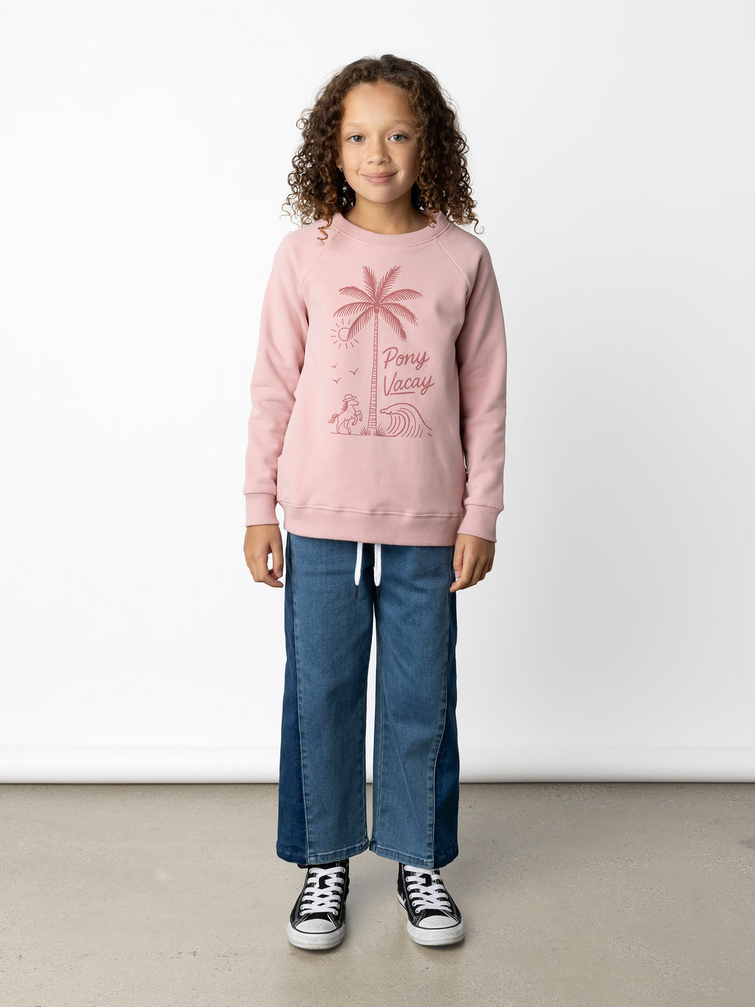 Minti kids clothing. Super comfy crew with rounded side pockets. 330 Gram // Brushed Inside // 95% Cotton // 5% Elastane.
