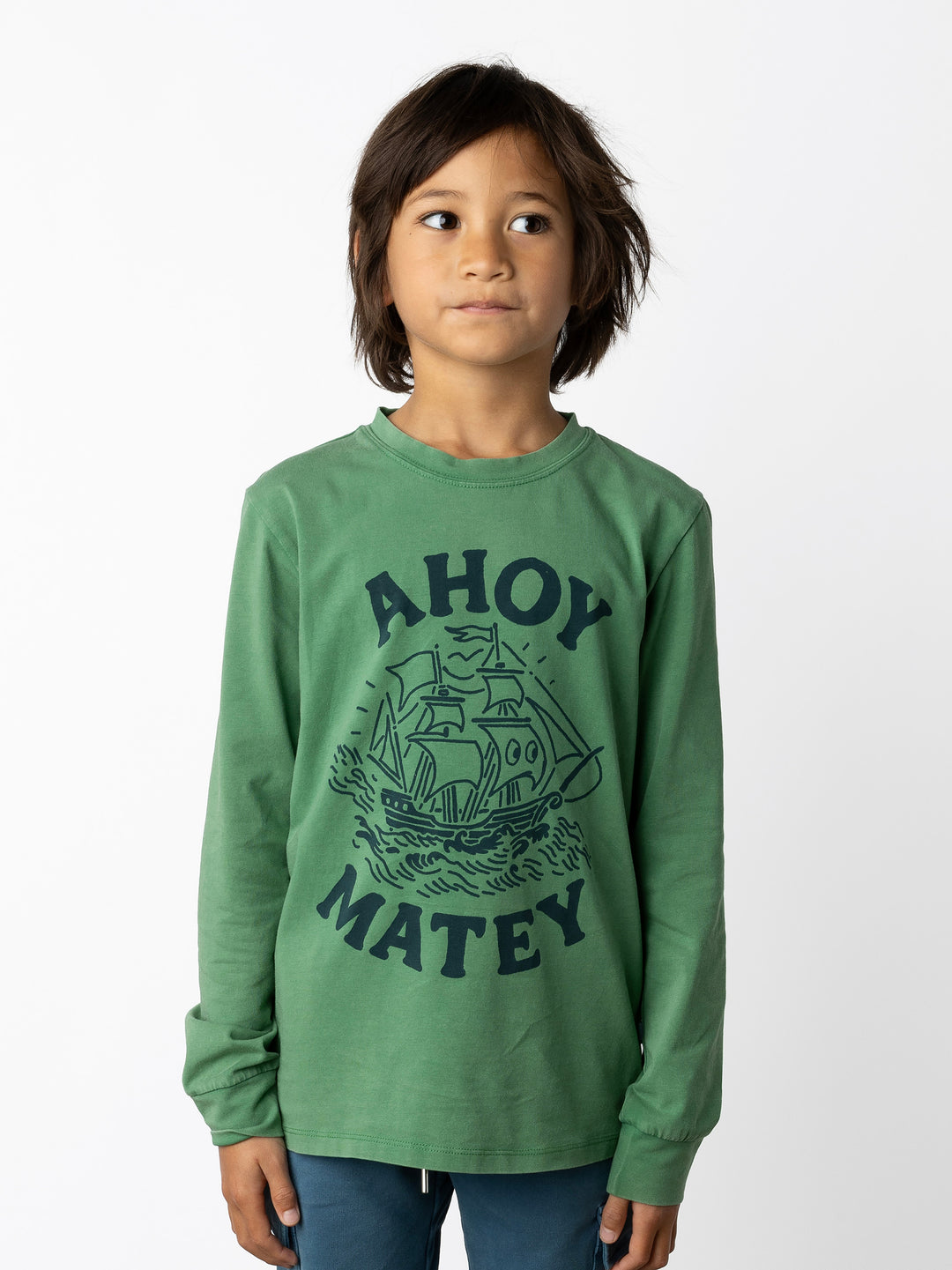 Minti kids clothing. Super luxe tee with self cuffs. 190 Gram // 95% Cotton // 5% Elastane.