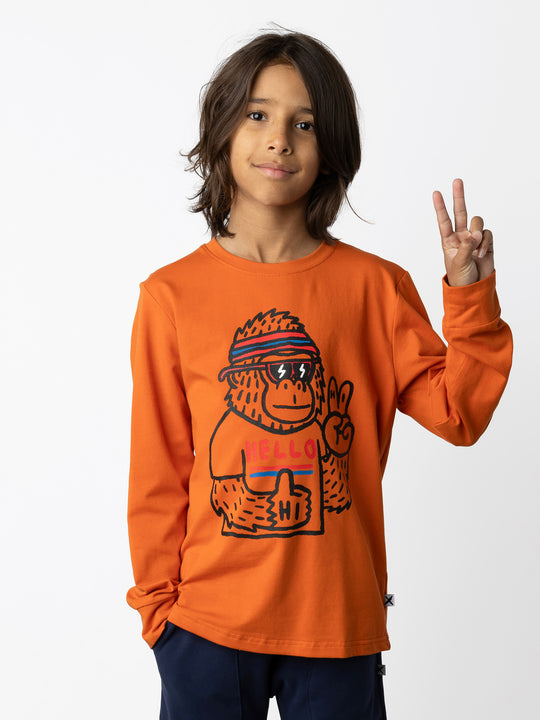 Minti kids clothing. Super luxe tee with self cuffs. 190 Gram // 95% Cotton // 5% Elastane.