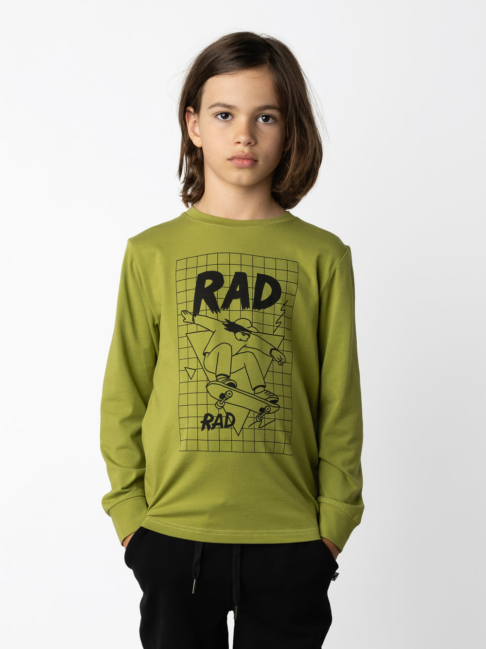 Minti kids clothing. Super luxe tee with self cuffs. 190 Gram // 95% Cotton // 5% Elastane.