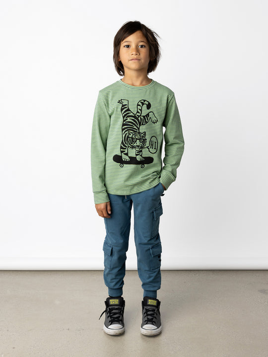 Minti kids clothing. Super luxe tee with self cuffs. 190 Gram // 95% Cotton // 5% Elastane.