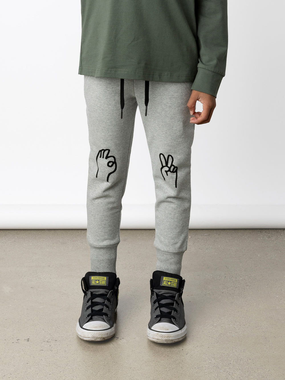 Minti kids clothing. Straight leg trackies with stitched detail pockets, elasticated waistband, shoelace ties and back pocket. 330 Gram // Brushed Inside // 95% Cotton // 5% Elastane.