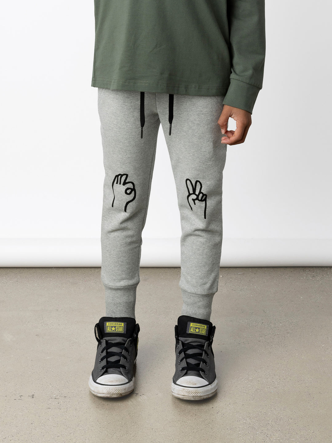 Minti kids clothing. Straight leg trackies with stitched detail pockets, elasticated waistband, shoelace ties and back pocket. 330 Gram // Brushed Inside // 95% Cotton // 5% Elastane.
