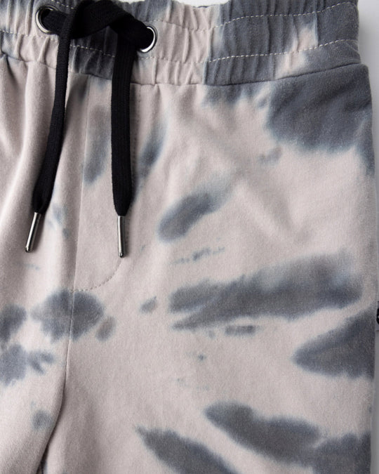 Close up detail of the Splatter Short in grey