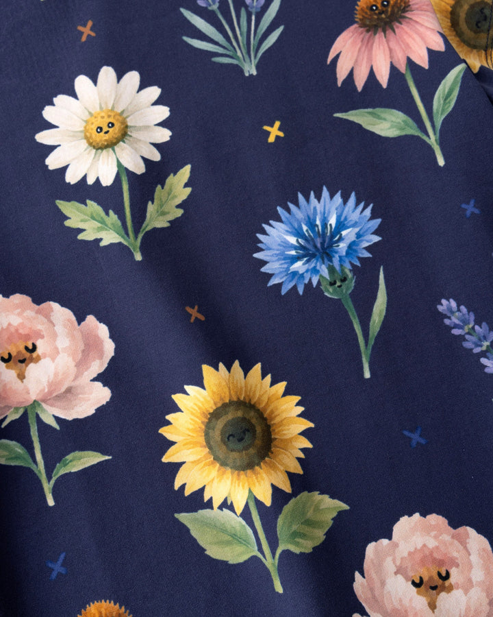 Close up of the Flower Friends Tee print in ink