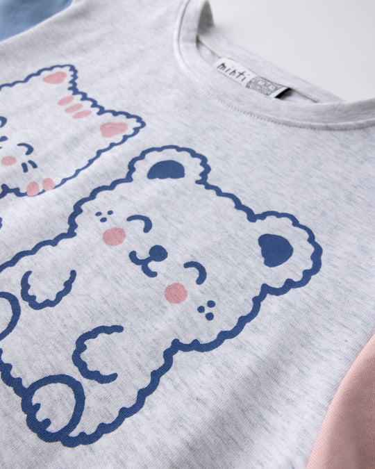 Close up of the Hi Cat Bear Tee print in white marle, blue and pink