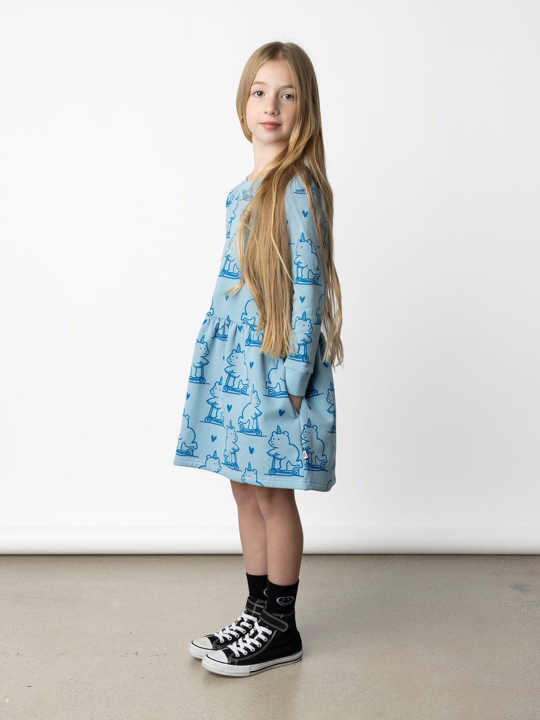 Minti kids clothing. Sweatshirting dress with ruched waist seam and hidden side pockets. 330 Gram // Brushed Inside // 95% Cotton // 5% Elastane.