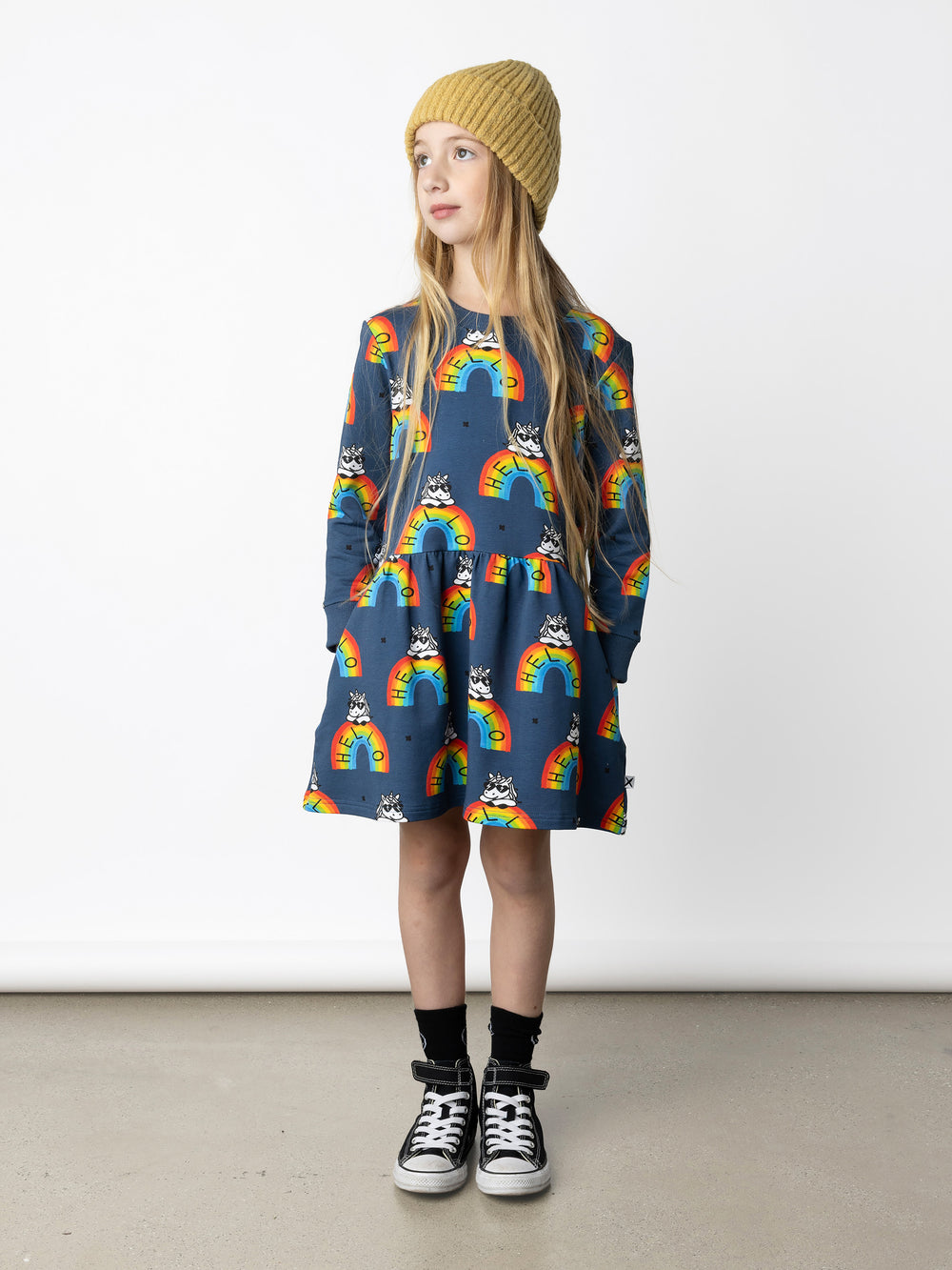 Minti kids clothing. Sweatshirting dress with ruched waist seam and hidden side pockets. 320 Gram // 95% Cotton // 5% Elastane.