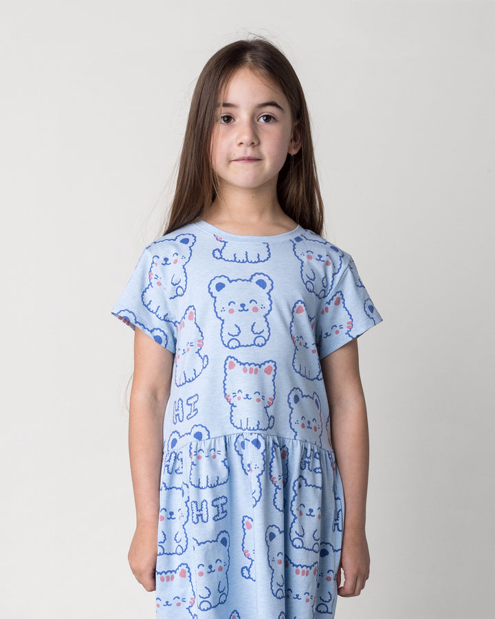 Close up of the Hi Cat Bear Dress in light blue marle on a kid, front view