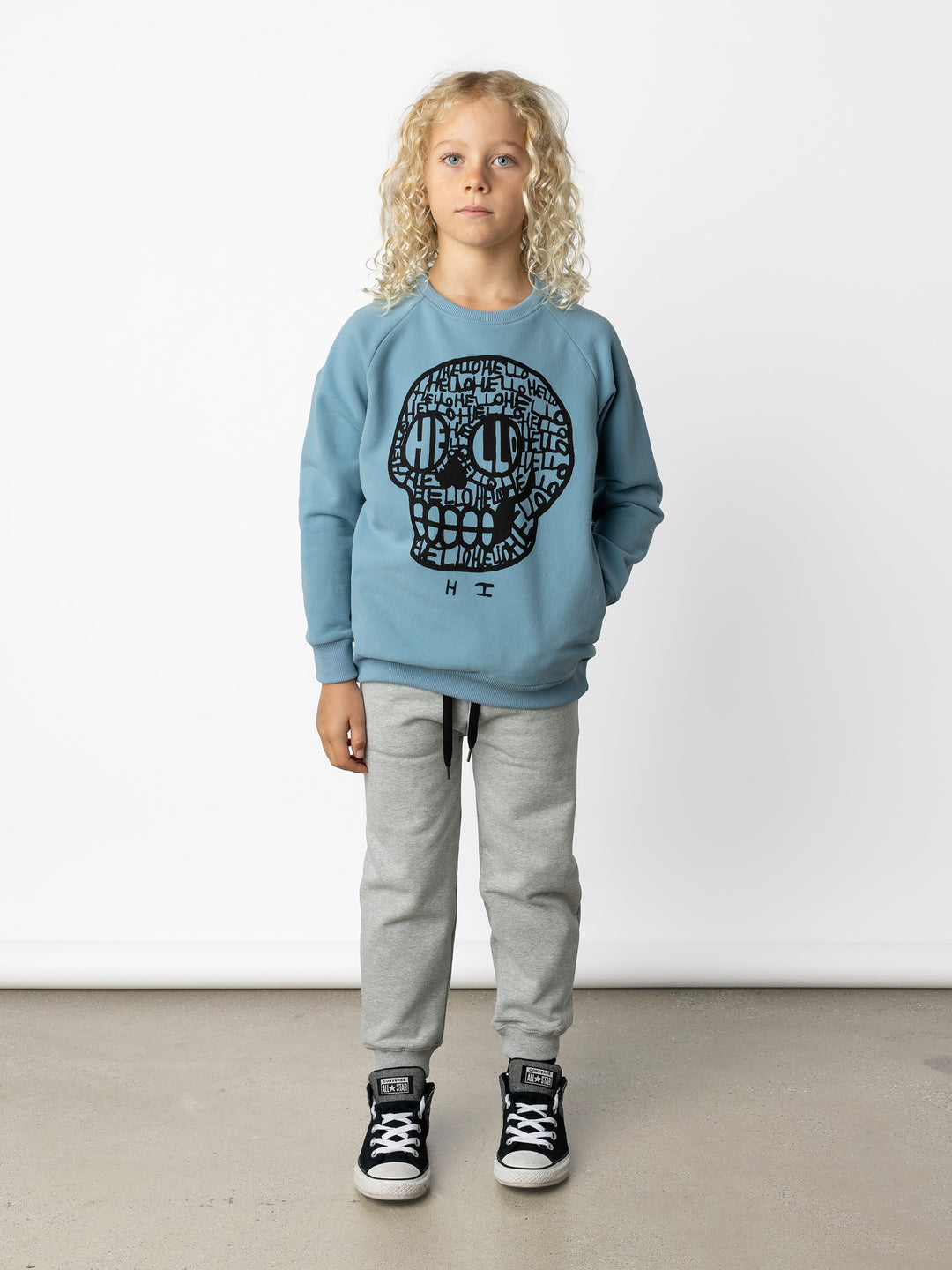 Minti kids clothing. Super cool and comfy crew with hidden side pockets. Perfect for keeping hands warm! 330 Gram // Brushed Inside // 95% Cotton // 5% Elastane.
