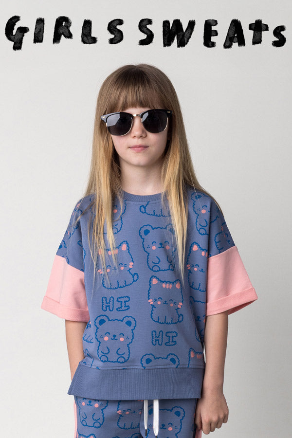 Shop girls sweats at Minti, kid wearing the Hi Cat Bear Short Sleeve Crew in cornflower and pink